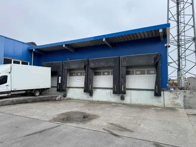 Gewerbeimmobilie mieten in Linz Land – 2 000 m², € 13.400 – Bild 2 von 12