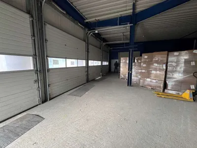 Gewerbeimmobilie mieten in Linz Land – 2 000 m², € 13.400 – Bild 9 von 12