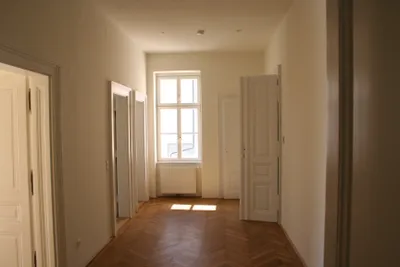 4-Zimmer-Wohnung mieten in Krems an der Donau – 157 m², € 2.500