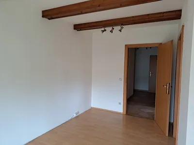2-Zimmer-Wohnung mieten in Salzburg-Umgebung – 61 m², € 995 – Bild 2 von 7