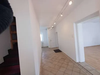 3-Zimmer-Wohnung mieten in Feldkirchen – 89 m², € 1.199 – Bild 5 von 8