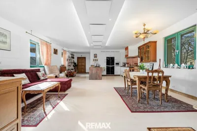 8-Zimmer-Gewerbeimmobilie kaufen in Neusiedl am See – 400 m², € 519.000