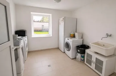 7-Zimmer-Haus kaufen in Wiener Neustadt – 250 m², € 699.000 – Bild 9 von 13