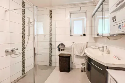 7-Zimmer-Haus kaufen in Wiener Neustadt – 250 m², € 699.000 – Bild 7 von 13