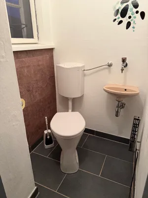 4-Zimmer-Wohnung mieten in Waidhofen an der Thaya – 54 m², € 250 – Bild 2 von 2