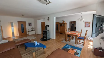 Haus mieten in Baden – 280 m², € 1.900 – Bild 6 von 11
