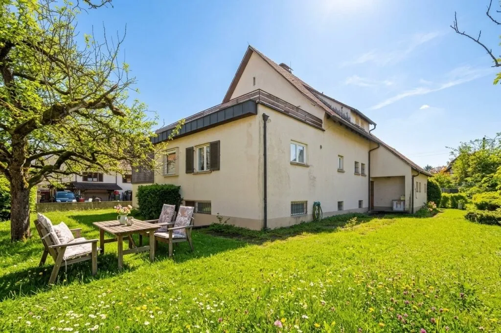 Traumhaftes Grundstück mit Altbestand in Lustenau - Sanierungsprojekt mit viel Potential - Ansicht 2