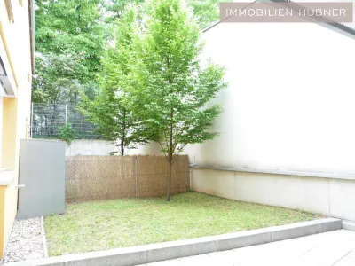 Schicke Erdgeschoß-Terrassenwohnung in super Lage - AB SEPTEMBER! – Bild 3