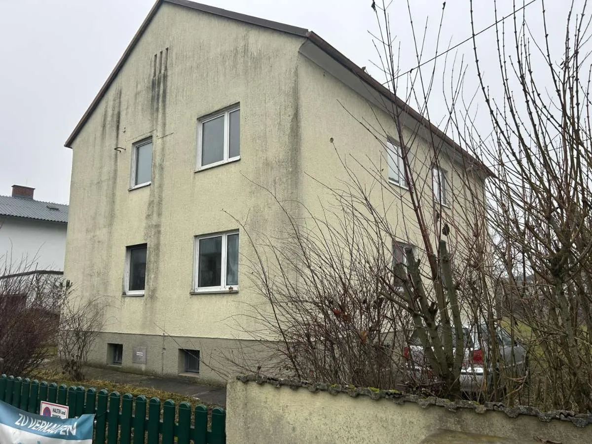 Baubewilligtes Projekt mit 8 Wohnungen mit Altbestand mit 560 m² Wohnfläche und 83 m² Außenflächen-gültige Baubewilligung - Ansicht 2
