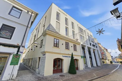1-Zimmer-Gewerbeimmobilie kaufen in Sankt Veit an der Glan – 81 m², € 325.000 – Bild 2 von 3