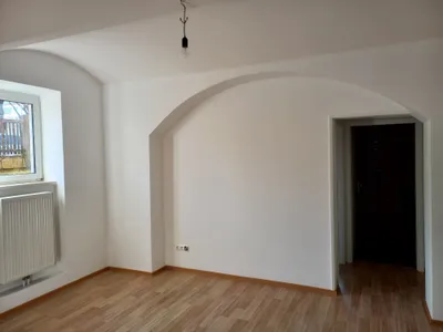 2-Zimmer-Wohnung mieten in Sankt Pölten – 37 m², € 550 – Bild 2 von 11