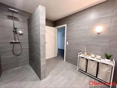 10-Zimmer-Gewerbeimmobilie mieten in Grieskirchen – 300 m², € 3.000 – Bild 22 von 27
