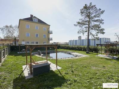 Bestlage Kaiserebersdorf! Möblierte 2-Zimmer-Wohnung für Singles oder Paare mit Balkon, Gartennutzung und Schwimmbiotop