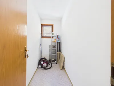 5-Zimmer-Haus kaufen in Feldkirchen – 148,72 m², € 275.000 – Bild 35 von 40