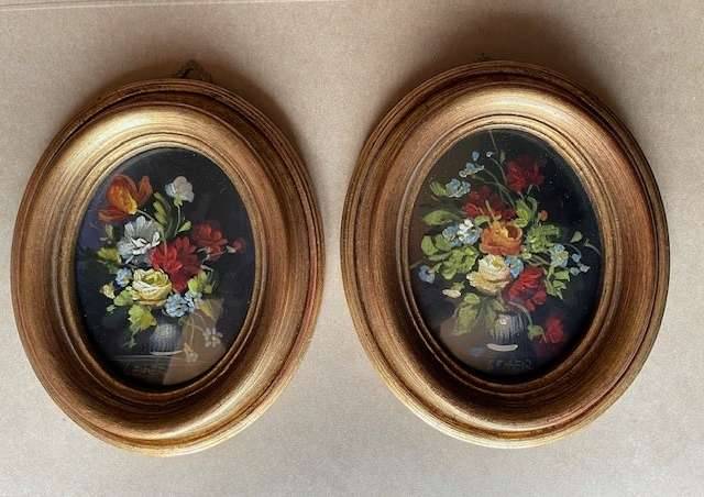 Einrichtung Vintage Diverses, 2 Blumenbilder, Schmuckkästchen, Hocker, Garderobehaken, Wandpodest, Vintage Ablage Farbe Orange, ab € 30, -