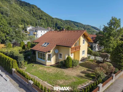 4-Zimmer-Haus kaufen in Gmunden – 141 m², € 675.000