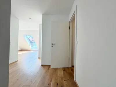 Nähe Brunnenmarkt: exklusive Dachgeschosswohnung in saniertem Gebäude – Bild 2
