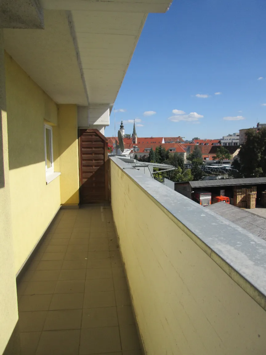 OHNE MAKLER 2-Zi. Wohnungen mit grossem Balkon - Widok 3