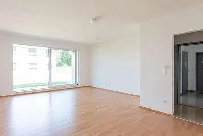 PROVISIONSFREI Helle und moderne Neubau 3 Zimmerwohnung mit Balkon und Parkplatz. - Ansicht 3
