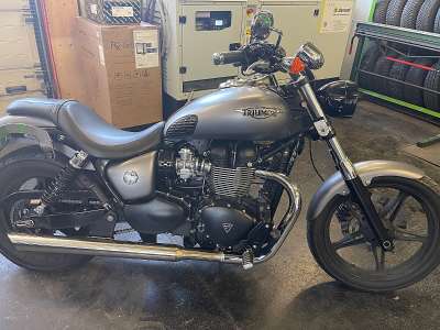 Triumph Speedmaster *Pickerl neu*