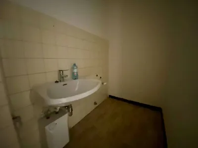 3-Zimmer-Gewerbeimmobilie mieten in Bruck-Mürzzuschlag – 94 m², € 668 – Bild 6 von 8