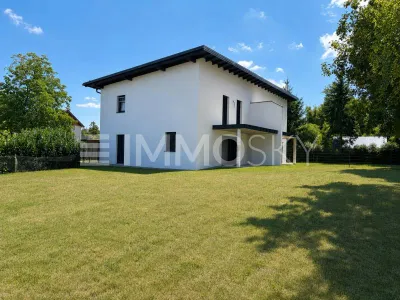 4-Zimmer-Gewerbeimmobilie kaufen in Braunau am Inn – 114 m², € 384.000 – Bild 1 von 5
