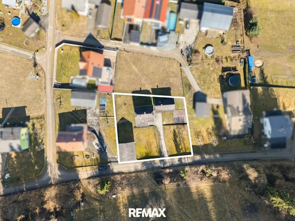 NEUER PREIS - Großzügiges Grundstück trifft solides Wohnhaus - Ansicht 3