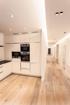 Luxuriöse Dachgeschosswohnung in Neuwaldegg zu vermieten – Bild 3