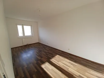 2-Zimmer-Wohnung kaufen in Wiener Neustadt – 79 m², € 248.000 – Bild 5 von 7