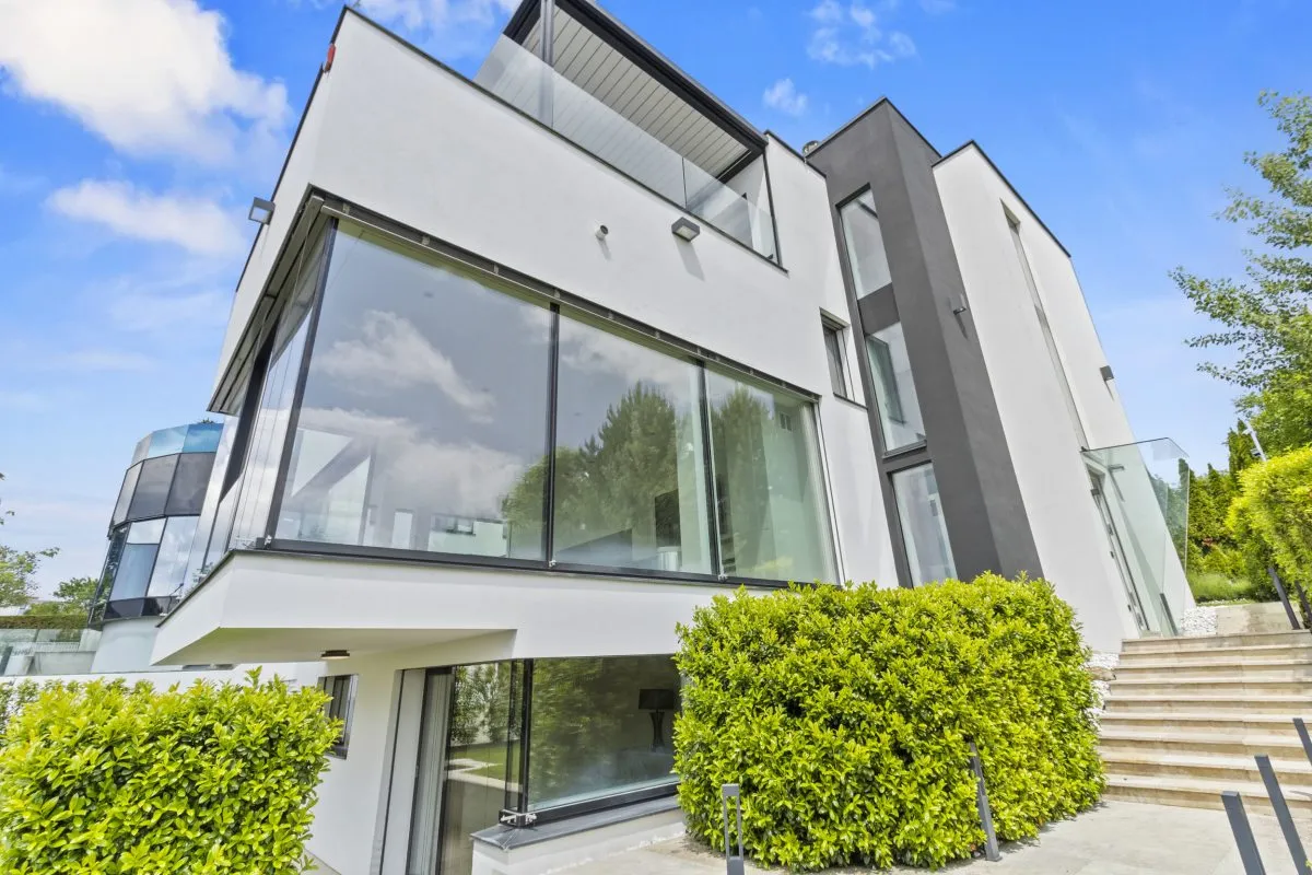 ++ WOHNEN am ÖLBERG ++ Villa in BESTLAGE von Klosterneuburg - Ansicht 2