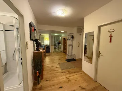 ELEGANTE WOHNUNG IN BESTLAGE – Bild 3
