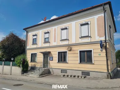 5-Zimmer-Haus kaufen in Braunau am Inn – 280 m², € 319.000 – Bild 1 von 19