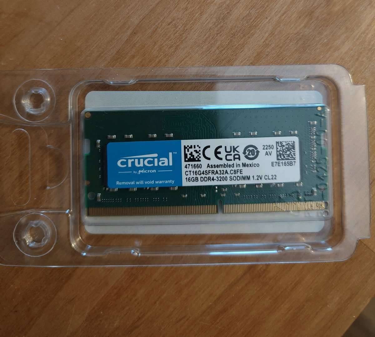 Mémoire RAM Crucial 16GB DDR4-3200 SODIMM - Pour Portable - Boîte Ouverte, Comme Neuf