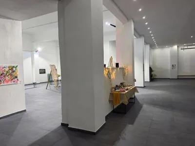 Gewerbeimmobilie mieten in Wiener Neustadt Land – 388 m², € 3.119 – Bild 2 von 11