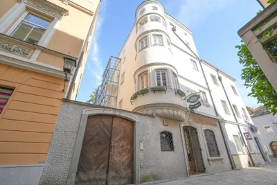 Gewerbeimmobilie mieten in Wels – 120 m², € 2.615 – Bild 10 von 12