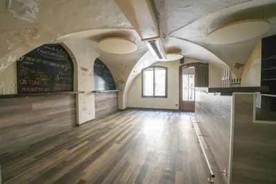 Gewerbeimmobilie mieten in Wels – 120 m², € 2.615 – Bild 2 von 12