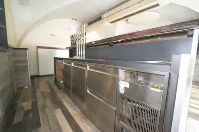 Gewerbeimmobilie mieten in Wels – 120 m², € 2.615 – Bild 5 von 12