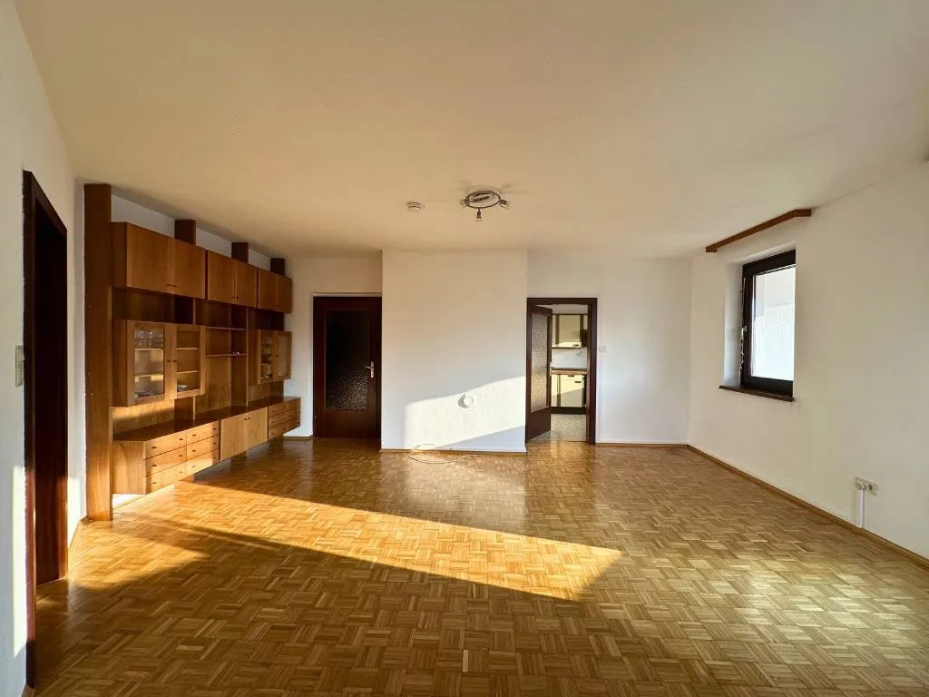 60 m² Wohnung in sonniger und ruhiger Lage in Fürstenfeld zu vermieten! (mit Balkon und Tiefgaragenparkplatz) - Widok 2
