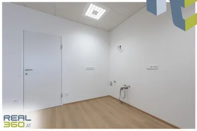 1-Zimmer-Gewerbeimmobilie mieten in Linz – 94 m², € 1.530 – Bild 11 von 16