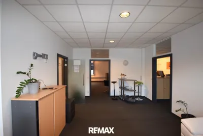Immobilie kaufen in Amstetten – 1 200 m², € 648.000 – Bild 14 von 22