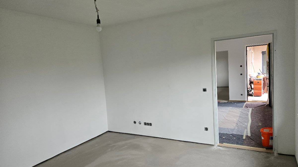 Erstbezug nach Generalsanierung !! BUNGALOW MIT 2 WOHNEINHEITEN - Vaade 3