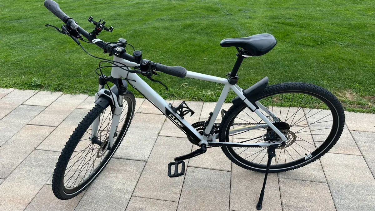 ncm venice 28 zoll elektrofahrrad plus Refurbished E-Bike Versand nach:US K1: NJV25 Was fürs Geschmeide |