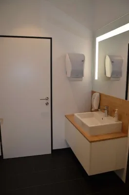 2-Zimmer-Gewerbeimmobilie mieten in Wels-Land – 325 m², € 4.000 – Bild 11 von 12