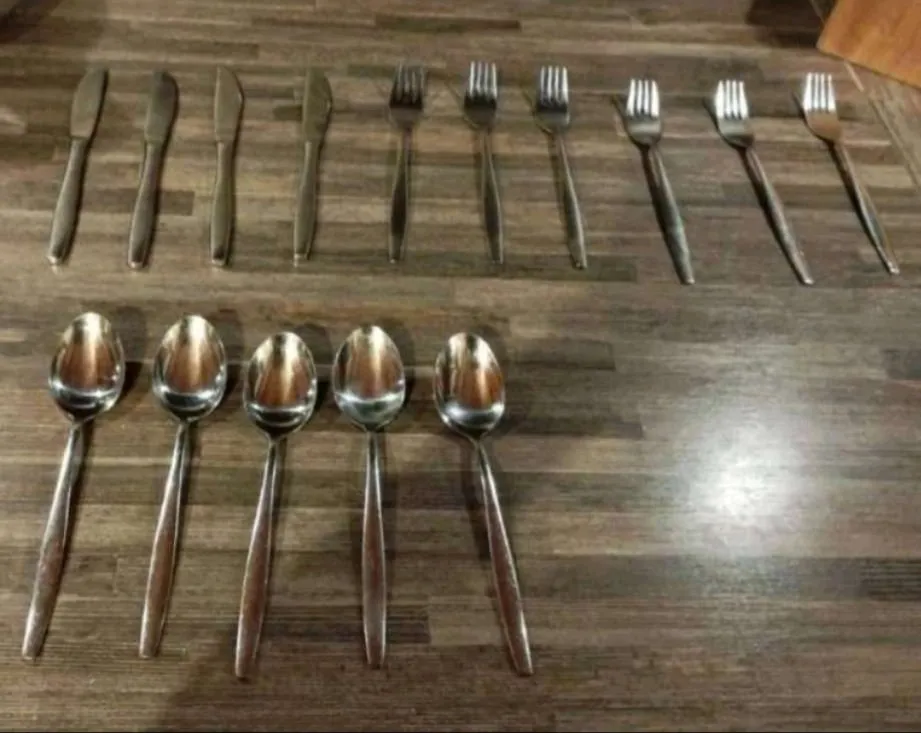 Besteck Fissler, € 35,- (6133 Weerberg)