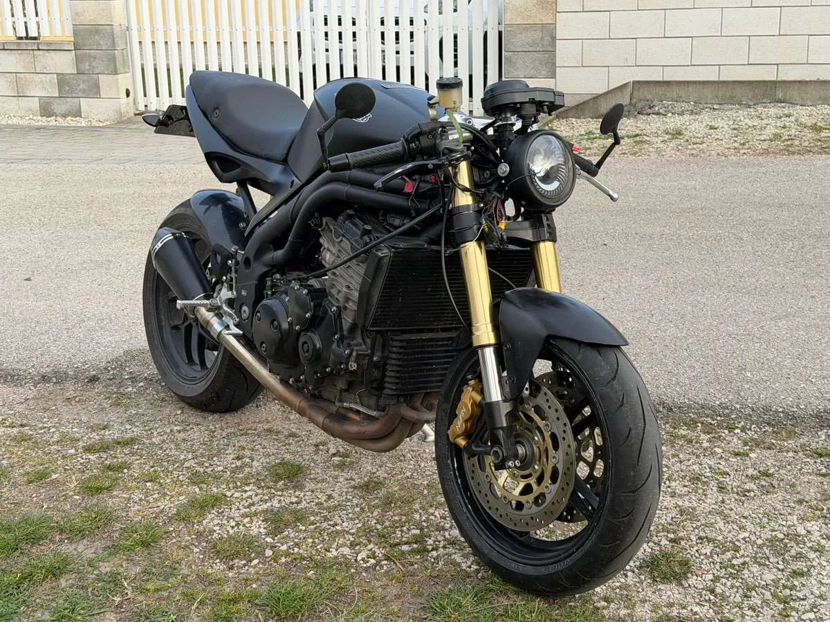 Triumph Speed Triple