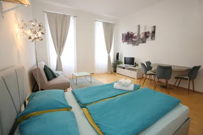 All-Inclusive WG-Zimmer | Parkplatz | Voll möbliert – Bild 2