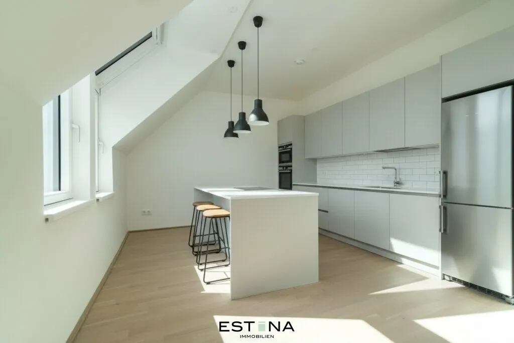 Provisionsfrei - Dachgeschoss mit Terrasse - urbanes Wohnen über den Dächern - Ansicht 2