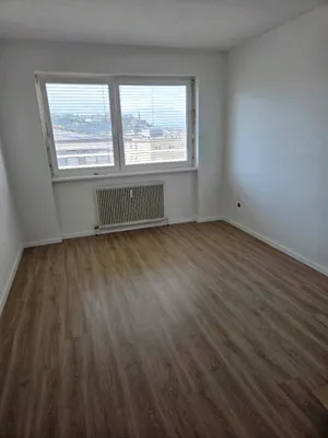 2-Zimmer-Wohnung mieten in Salzburg Stadt – 42 m², € 1.320 – Bild 2 von 7