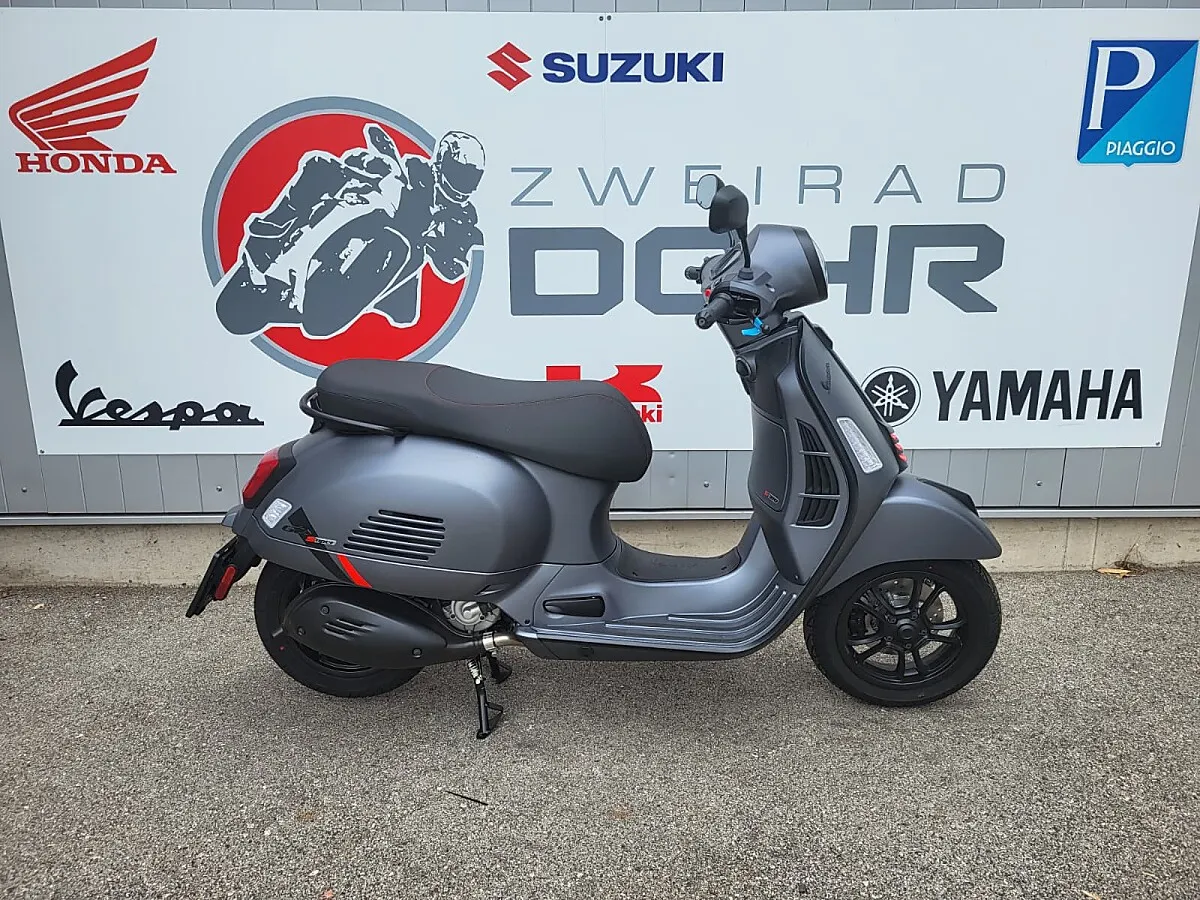 Vespa GTS