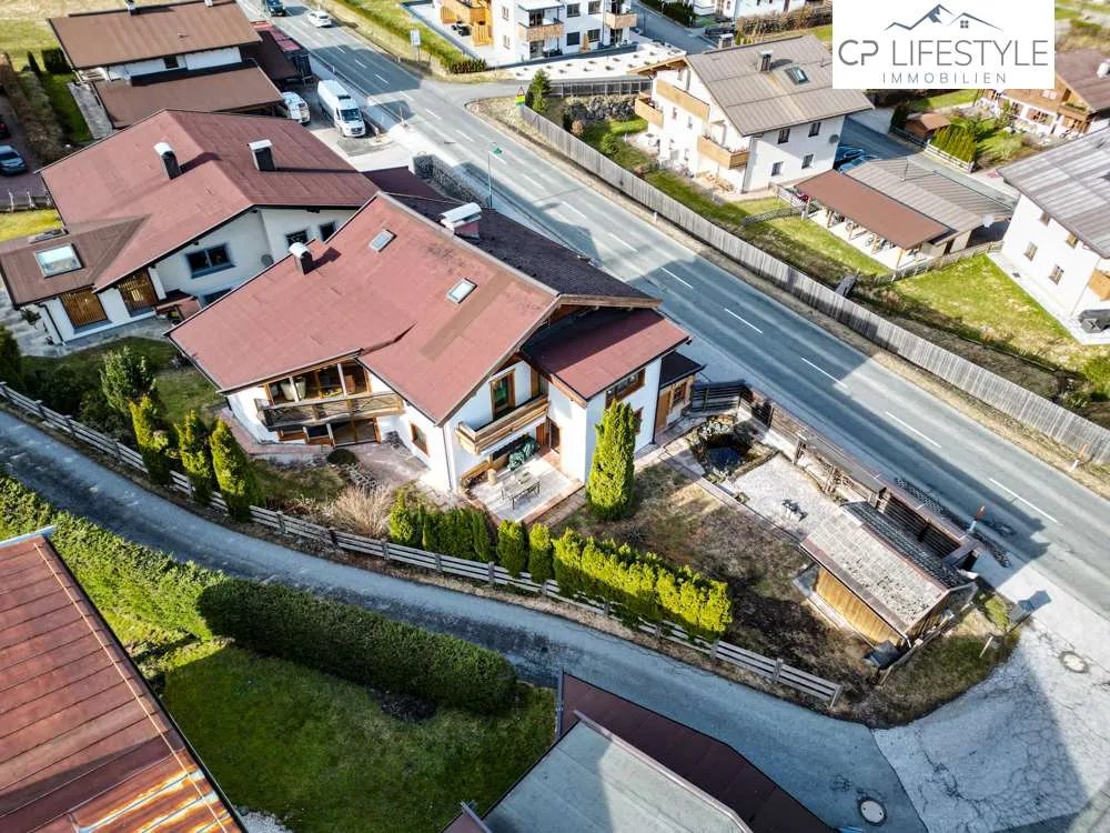 Einladendes Landhaus mit Charme im Ortsteil Gasteig - Ansicht 2